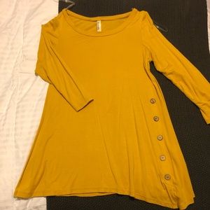 Boutique tunic
